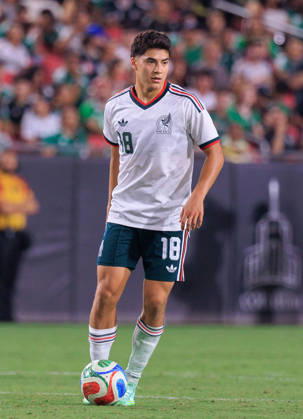 October 6, 2026, Los Angeles, California, USA: Obed Vargas 18 of Mexico during an International Friendly, Länderspiel, Nationalmannschaft match against Chile at Los Angeles Memorial Coliseum on Tuesday, October 6, 2026, in Los Angeles, California. Mexico loses to Chile, 0-2. JAVIER ROJAS PI Los Angeles USA - ZUMAp124 20261006_zaa_p124_158 Copyright: xJavierxRojasx