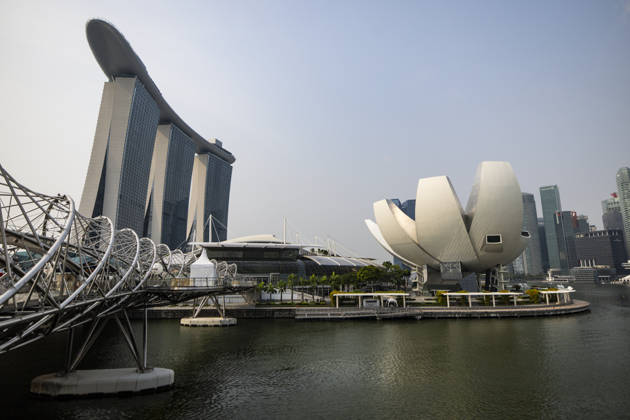 F1 - SINGAPORE GRAND PRIX 2026 Marina Bay Sands, ArtScience Museum, Singapore Skyline, ambiance during the 2026 Formula 1 Singapore Grand Prix, 17th round of the 2026 Formula One World Championship, WM, Weltmeisterschaft from October 9 to 11, 2026 on the Marina Bay Street Circuit, in Singapore, Singapore - SingaporeSingapore Copyright: xJulienxDelfossex