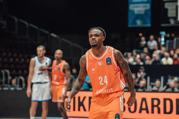 Game Day 2 of the Basketball Eurocup: Niners Chemnitz vs. Klaipedos Neptunas, October 7, 2026, starting at 7:00 p.m., Chemnitz, Chemnitz Arena. Pictured: No. 24 Cobe Williams. Eurocup Basketball Matchday 2: Niners Chemnitz vs. Klaipedos Neptunas. Chemnitz, Saxony, Germany Copyright: xEHLxMedia MichelxKöhlerx 20262709-Niners-Chemnitz-Klaipeda-Neptunas-024