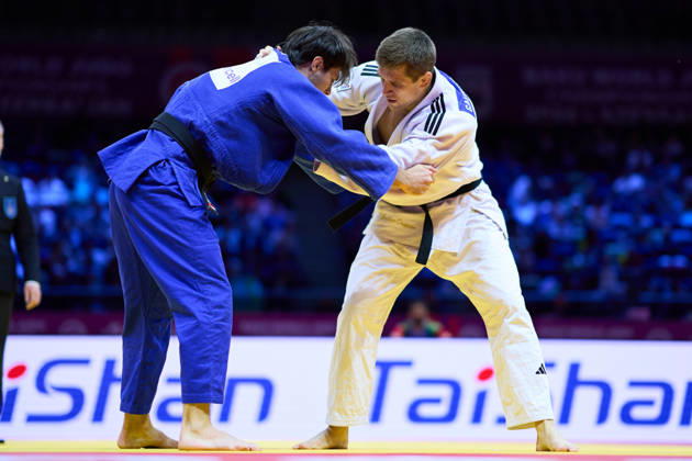 Gauthier Drapeau Francois (CAN), OCTOBER 7, 2026 -Judo : World Judo Championships BAKU2026 Mens -81kg 2nd Round match at National Gymnastics Arena in Baku, Azerbaijan. Noxthirdxpartyxsales aflo_354044825 KenxAsakurax
