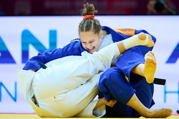 (L-R) Lkhagvatogoo Enkhriilen (MGL), Van Lieshout Joanne (NED), OCTOBER 7, 2026 - Judo : World Judo Championships BAKU2026 Women s -63kg3rd place match at National Gymnastics Arena in Baku, Azerbaijan. Noxthirdxpartyxsales aflo_354113108 KenxAsakurax