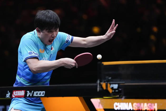 (261008) -- BEIJING, Oct. 8, 2026 -- Harimoto Tomokazu of Japan hits a return during the men s singles round of 16 match between Zhou Qihao of China and Harimoto Tomokazu of Japan at 2026 World Table tennis, Tischtennis (WTT) China Smash in Beijing, China, Oct. 8, 2026. ) (SP)CHINA-BEIJING-TABLE TENNIS-WTT-CHINA SMASH-MEN S SINGLES (CN) JuxHuanzong