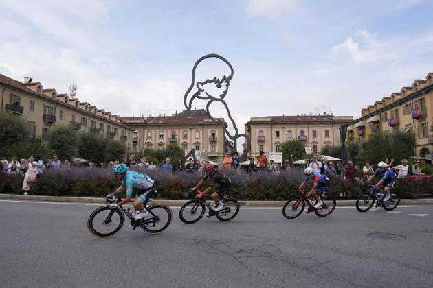 The pack rides during the 110th edition of the Gran Piemonte 2026 a 185 km one day race from Asti to Bra on October 08, 2026, Italy.  Copyright: xFabioxFerrari LaPressex
