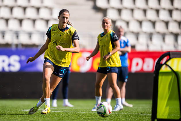 October 8, 2026: Emma Stolen Godo of the Norwegian women’s national soccer team during a training session on October 8, 2026 in Bucharest. Photo by Marius Simensen, BILDBYRAN. Cop 238 bbeng women FIFA Women’s World Cup qualifier soccer football Norway practice training  Copyright: MARIUSxSIMENSEN BB261008BB248