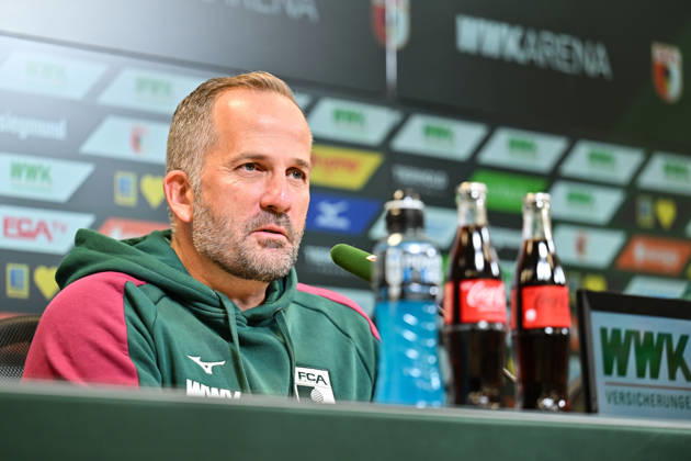 FC Augsburg Press Conference, October 8, 2026 Copyright: xBEAUTIFULxSPORTS Goldbergx