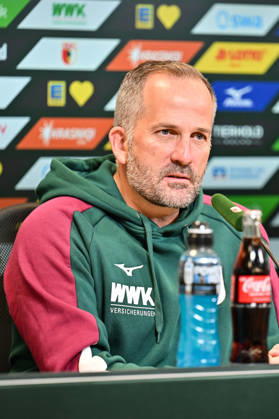 FC Augsburg Press Conference, October 8, 2026 Copyright: xBEAUTIFULxSPORTS Goldbergx