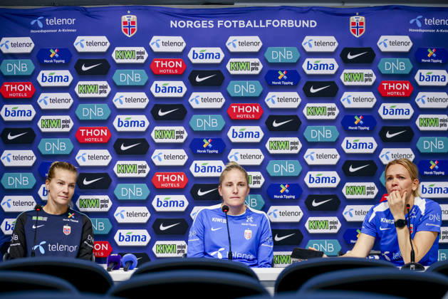 Women s National Soccer Team Prepares for World Cup Qualifiers Bucharest, Romania, October 8, 2026 Lisa Fjeldstad Naalsund and Frida Maanum during a training session at Stadionul Arcul de Triumf, before the World Cup qualifier against Romania. Photo by Nikola Krstic, NTB Romania, Bucharest. EDITORIAL USE ONLY. RESTRICTED USE FOR BETTING COMPANIES. Copyright: xNikolaxKrsticx xNTBx