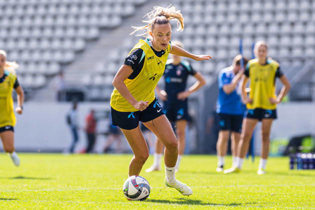 October 8, 2010: Synne Jensen of the Norwegian women’s national soccer team during a training session on October 8, 2026 in Bucharest. Photo by Marius Simensen. BILDBYRAN Cop 238 bbeng women FIFA Women s World Cup qualifier soccer football Norway practice training Copyright: MARIUSxSIMENSEN BB261008BB281
