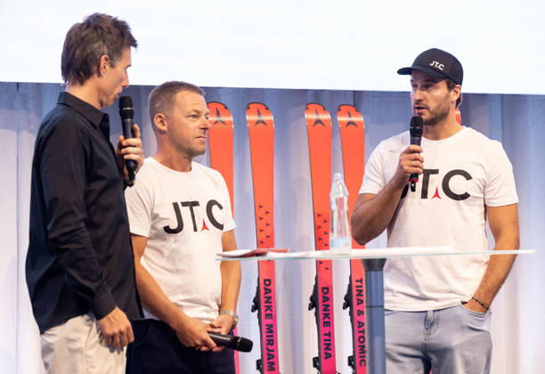 ALPINE SKIING - Atomic Media Day 2026 ALTENMARKT,AUSTRIA,08.OCT.26 - ALPINE SKIING - Atomic Media Day. Image shows presenter Christian Brugger, Juergen Graller and Daniel Danklmaier (Atomic).  GEPAxpictures xHaraldxSteiner