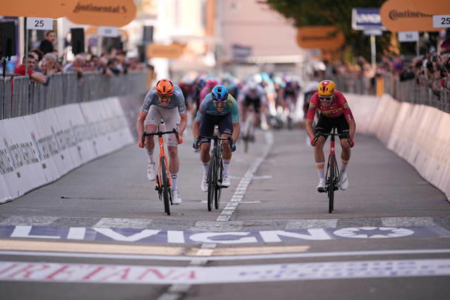 France s Dorian Godon of Netcompany INEOS winner of the race on the finish line during the 110th edition of the Gran Piemonte 2026 a 185 km one day race from Asti to Bra on October 08, 2026, Italy. Copyright: xMarcoxAlpozzi LaPressex