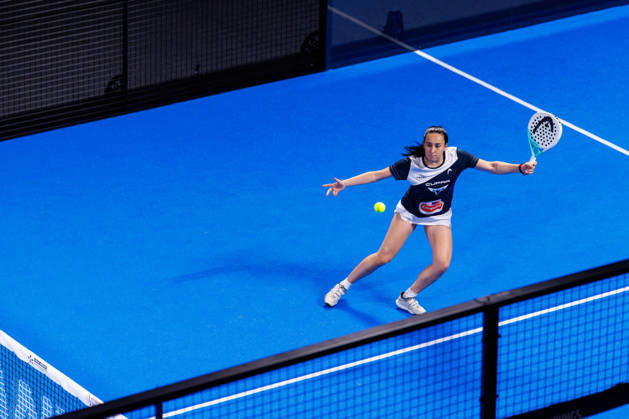 DÜSSELDORF, GERMANY - 8 OCTOBER 2026: Image shows Andrea Ustero Prieto (ESP) during CUPRA Germany Premier Padel P2 2026 Day 5: Round of 16 at CASTELLO Düsseldorf on 8 10 2026 in Düsseldorf, Germany. Germany Copyright: xFröhlichxPascalx