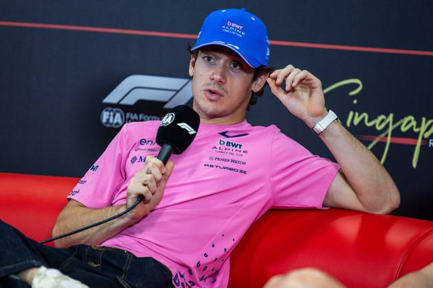 COLAPINTO Franco (Argentina), Alpine F1 Team A526, portrait, F1 GP 17 Singapore 2026, F1 GP 17 Singapore 2026, COLAPINTO Franco (Argentina), Alpine F1 Team A526, portrait, pre-event press conference during the 2026 Formula 1 Singapore Grand Prix, the 17th round of the 2026 Formula One World Championship from October 9 to 11, 2026 on the Marina Bay Street Circuit, in Singapore, Singapore Photo by Julien Delfosse, DPPI Singapore