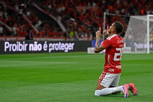 RECORD DATE NOT STATED 7th October 2026; Beira-Rio Stadium, Porto Alegre, Brazil; Brazilian Serie A Football, Internacional versus Corinthians; Vitinho of Internacional celebrates his goal in the 11th minute to go up 1-0 MaxxPeixoto DiaEsportivo