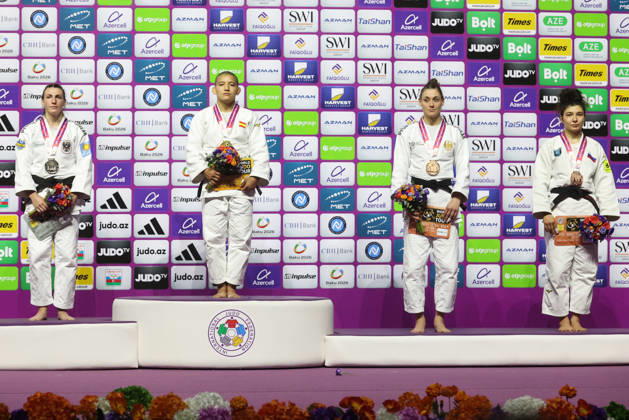 AZERBAIJAN, BAKU - OCTOBER 8, 2026: 2nd placed Giovanna Scoccimarro of Germany, 1st placed Ai Tsunoda Roustant of Spain, 3rd placed Michaela Polleres of Austria and Madina Taimazova (L-R) of Russia pose during an award ceremony for the women s -70 kg category during the 2026 World Judo Championships at the National Gymnastics Arena 2026 World Judo Championships In Baku  - ZUMAt113 20261008_zaa_t113_527 Copyright: xMikhailxSinitsynx