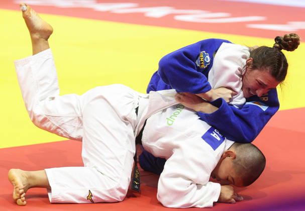 AZERBAIJAN, BAKU - OCTOBER 8, 2026: Michaela Polleres (top) of Austria and Ai Tsunoda Roustant of Spain compete in their -70 kg bout as part of the 2026 World Judo Championships at the National Gymnastics Arena 2026 World Judo Championships In Baku - ZUMAt113 20261008_zaa_t113_611 Copyright: xMikhailxSinitsynx