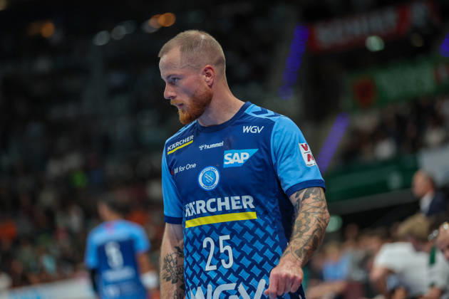Patrick Zieker, TVB Stuttgart, 25 GER, TVB Stuttgart vs. HSG Wetzlar, Handball, Opel Handball Bundesliga, Matchday 8, 2026–2027 Season, October 8, 2026 GER, TVB Stuttgart vs. HSG Wetzlar, Handball, Opel Handball Bundesliga, Matchday 8, 2026–2027 season, October 8, 2026 Stuttgart Copyright: xEibner-Pressefoto SoerenxHerwegx EP_SHG