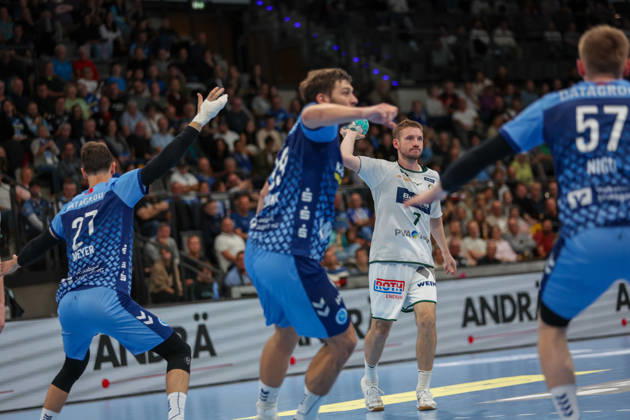 Dominik Mappes HSG Wetzlar, 7 GER, TVB Stuttgart vs. HSG Wetzlar, Handball, Opel Handball Bundesliga, Matchday 8, 2026–2027 Season, October 8, 2026 GER, TVB Stuttgart vs. HSG Wetzlar, Handball, Opel Handball Bundesliga, Matchday 8, 2026–2027 season, October 8, 2026 Stuttgart Copyright: xEibner-Pressefoto SoerenxHerwegx EP_SHG