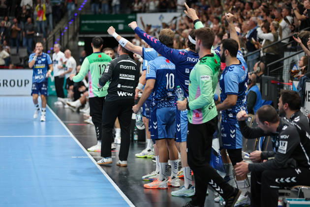 The TVB Stuttgart team is celebrating its well-deserved home victory GER, TVB Stuttgart vs. HSG Wetzlar, Handball, Opel Handball Bundesliga, Matchday 8, 2026–2027 season, October 8, 2026 GER, TVB Stuttgart vs. HSG Wetzlar, Handball, Opel Handball Bundesliga, Matchday 8, 2026–2027 season, October 8, 2026 Stuttgart Copyright: xEibner-Pressefoto SoerenxHerwegx EP_SHG