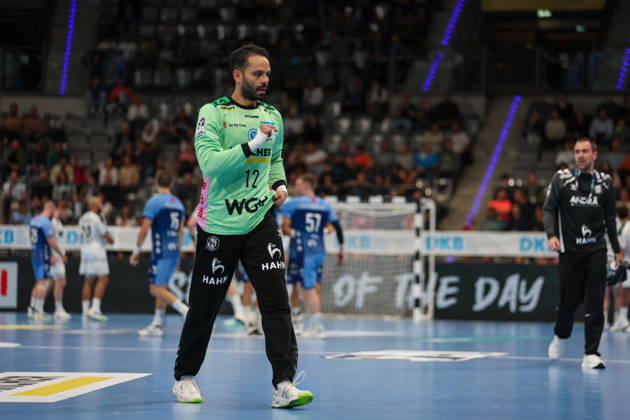 Mohamed El Tayar, TVB Stuttgart, No. 12, looks forward to the GER match: TVB Stuttgart vs. HSG Wetzlar, Handball, Opel Handball Bundesliga, Matchday 8, 2026–2027 season, October 8, 2026 GER, TVB Stuttgart vs. HSG Wetzlar, Handball, Opel Handball Bundesliga, Matchday 8, 2026–2027 season, October 8, 2026 Stuttgart Copyright: xEibner-Pressefoto SoerenxHerwegx EP_SHG