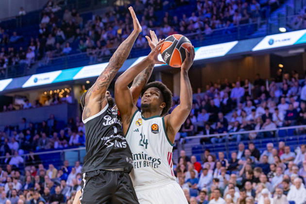 ESP Euroleague: Real Madrid vs. Partizan Belgrade. Nick Smith Jr. of Real Madrid and 24part during the Euroleague game between Real Madrid and Partizan Mozzart Bet Belgrade, played at Movistar Arena Stadium on October 8, 2026, in Madrid, Spain. Madrid, Spain. Basketball Copyright: xAlbaxPachecox xAgenciaxLOFx