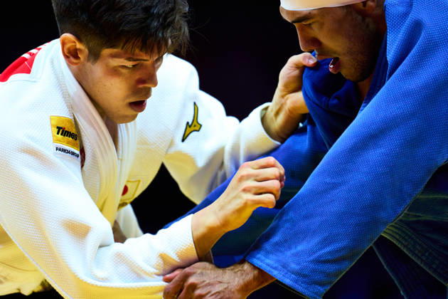 (L-R) Sanshiro Murao (JPN), Sherov Erlan (KGZ), OCTOBER 8, 2026 -Judo : World Judo Championships BAKU2026 Mens -90kg2nd Round match at National Gymnastics Arena in Baku, Azerbaijan.  aflo_354387868 KenxAsakurax