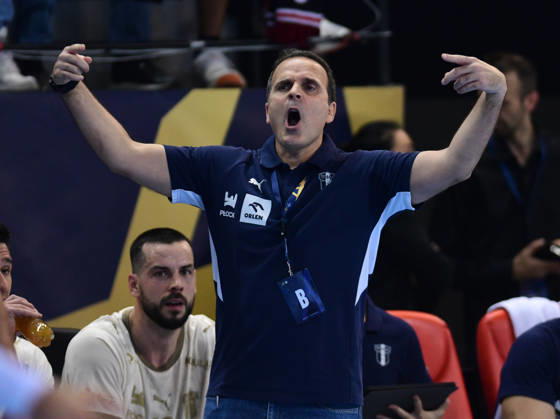 EHF CHAMPIONS LEAGUE. Xavier Sabate headcoach of HC Orlen Wisla Plock reacts during EHF Champions League group phase match between HC Vardar and HC Orlen Wisla Plock in Skopje, North Macedonia, October 19 2026.IMAGO PETR STOJANOVSKI