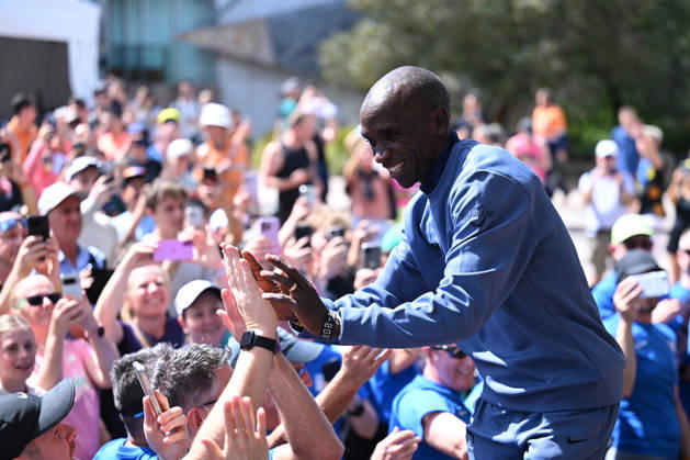 ELIUD KIPCHOGE MELBOURNE MARATHON OP, Elite marathon athlete Eliud Kipchoge during a fan event ahead of the Melbourne Marathon, in Melbourne, Friday, October 9, 2026. ( NO ARCHIVING MELBOURNE VICTORIA Australia Copyright: xJAMESxROSSx 20261009142983622941
