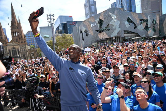 ELIUD KIPCHOGE MELBOURNE MARATHON OP, Elite marathon athlete Eliud Kipchoge during a fan event ahead of the Melbourne Marathon, in Melbourne, Friday, October 9, 2026. ( NO ARCHIVING MELBOURNE VICTORIA Australia Copyright: xJAMESxROSSx 20261009176472087828
