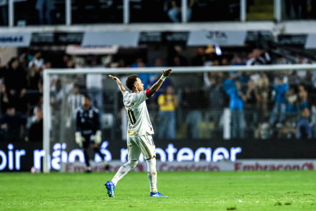 October 10, 2026, Sao Paulo, Sao Paulo, Brazil: SoO PAULO (SP), BRAZIL OCTOBER 10: Santos player Neymar Jr. during the match between Santos and Flamengo in the 2026 Brazilian Championship at Vila Belmiro Stadium in Santos (SP), Brazil, on Thursday, October 10, 2026., Credit:Marco Miatelo Avalon Copyright: xMarcoxMiatelox xAvalonx 1141611844