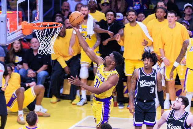 October 8, 2026, Los Angeles, California, USA: AK Okereke 31 of the Los Angeles Lakers puts up a layup during a preseason NBA, Basketball Herren, USA game against the Sacramento Kings on Thursday October 8, 2026 at Crypto.com Arena in Los Angeles, California. Lakers defeat Kings, 114 -110. JAVIER ROJAS PI Los Angeles USA - ZUMAp124 20261008_zaa_p124_062 Copyright: xJavierxRojasx