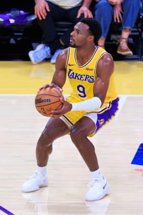 October 8, 2026, Los Angeles, California, USA: Bronny James 9 of the Los Angeles Lakers gets ready to take a shot during a preseason NBA, Basketball Herren, USA game against the Sacramento Kings on Thursday October 8, 2026 at Crypto.com Arena in Los Angeles, California. Lakers defeat Kings, 114 -110. JAVIER ROJAS PI Lakers Vs. Kings  - ZUMAp124 20261008_zaa_p124_057 Copyright: xJavierxRojasx