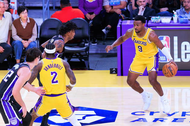 October 8, 2026, Los Angeles, California, USA: Bronny James 9 of the Los Angeles Lakers with the ball during a preseason NBA, Basketball Herren, USA game against the Sacramento Kings on Thursday October 8, 2026 at Crypto.com Arena in Los Angeles, California. Lakers defeat Kings, 114 -110. JAVIER ROJAS PI Lakers Vs. Kings  - ZUMAp124 20261008_zaa_p124_058 Copyright: xJavierxRojasx