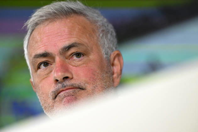 Real Madrid head coach Jose Mourinho MADRID, SPAIN - OCTOBER 9: Real Madrid head coach Jose Mourinho addresses journalists during a pre-match press conference, PK, Pressekonferenz at the club s Valdebebas training complex in Madrid, Spain on October 9, 2026. Mourinho responded to questions regarding squad preparation and tactical strategy ahead of their La Liga Matchday 8 fixture against Villarreal. Burak Akbulut Anadolu Madrid Spain. Editorial use only. Please get in touch for any other usage. Copyright: x2026xAnadoluxBurakxAkbulutx