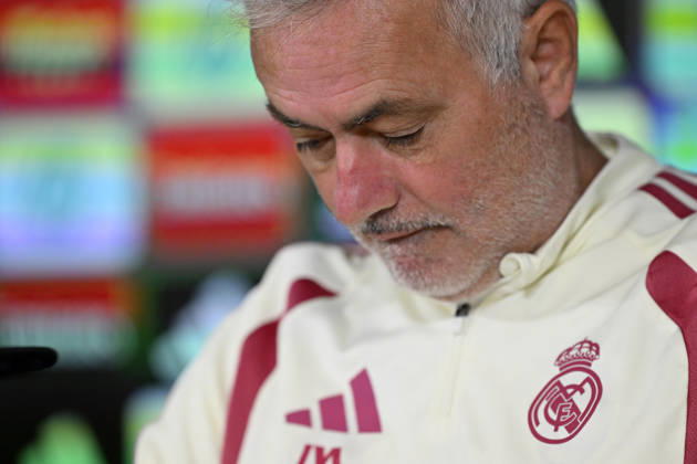 Real Madrid head coach Jose Mourinho MADRID, SPAIN - OCTOBER 9: Real Madrid head coach Jose Mourinho addresses journalists during a pre-match press conference, PK, Pressekonferenz at the club s Valdebebas training complex in Madrid, Spain on October 9, 2026. Mourinho responded to questions regarding squad preparation and tactical strategy ahead of their La Liga Matchday 8 fixture against Villarreal. Burak Akbulut Anadolu Madrid Spain. Editorial use only. Please get in touch for any other usage. Copyright: x2026xAnadoluxBurakxAkbulutx