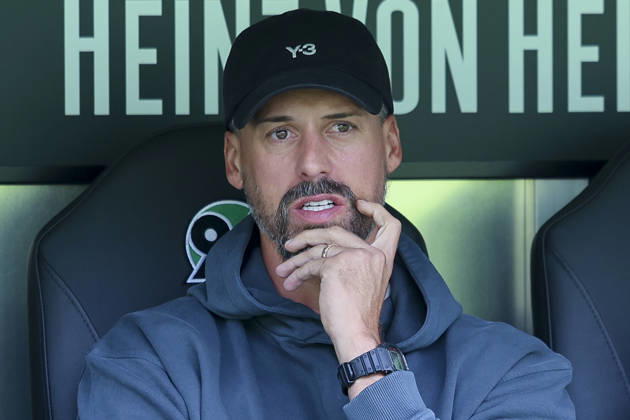 Hannover 96 coach Sandro Wagner watches during the friendly match between Hannover 96 and SC Verl, Heinz von Heiden Arena on October 3, 2026, in Hannover, Germany. Photo by Marco Steinbrenner, DeFodi Images. Coach Sandro Wagner of Hannover 96 looks on during the friendly match between Hannover 96 and SC Verl at Heinz von Heiden Arena on October 3, 2026 in Hannover, Germany. Photo by Marco Steinbrenner, DeFodi Images. Photo by Marco Steinbrenner, DeFodi Images