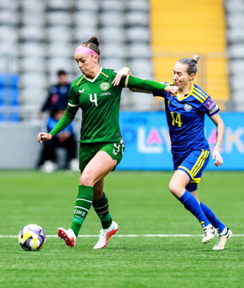 2027 FIFA Women s World Cup Round One Qualifying Play-off First Leg, Astana Arena, Astana, Kazakhstan 9 10 2026 Kazakhstan vs Republic of Ireland Ireland™s Caitlin Hayes and Yekaterina Babshuk of Kazakhstan Caitlin Hayes and Yekaterina Babshuk 9 10 2026 Copyright: xx BASN3305