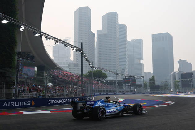 F1 Singapore Grand Prix 2026 Practice Alexander Albon of Atlassian Williams during the practice ahead of the Formula 1 Singapore Grand Prix at Marina Bay Street Circuit in Singapore on October 9, 2026. Singapore Singapore Copyright: xJakubxPorzyckix originalFilename:porzycki-f1singap261009_np9kV