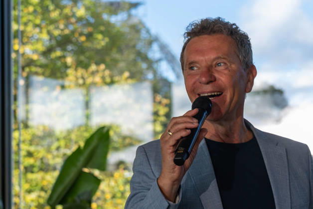 Munich Marathon 2026 Press Conference, Munich, October 9, 2026 Roman ROELL will moderate the press conference for the MARATHON MÜNCHEN by Brooks at the Coubertin in the Olympic Park Munich Marathon 2026 Press Conference, Munich, October 9, 2026 Copyright: xBEAUTIFULxSPORTS Kellererx