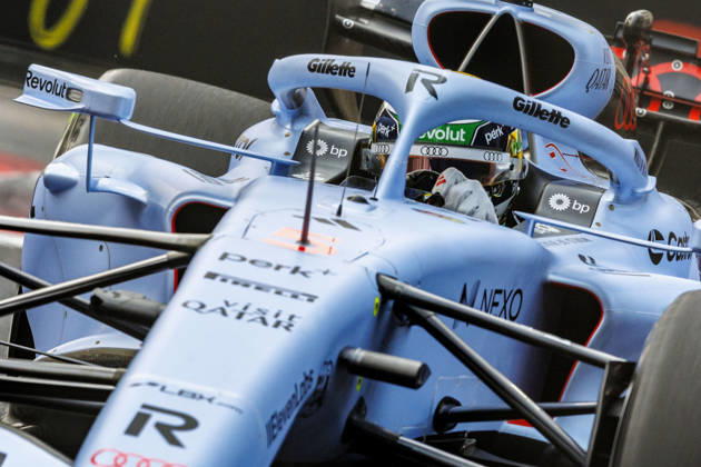 9th October 2026; Marina Bay, Singapore; Formula 1, Singapore Grand Prix, Free Practice and Sprint Qualifying Day; Gabriel Bortoleto (5) of Brazil and Audi Revolut F1 Team during the first practice at the Singapore Grand Prix StephenxBlackberry