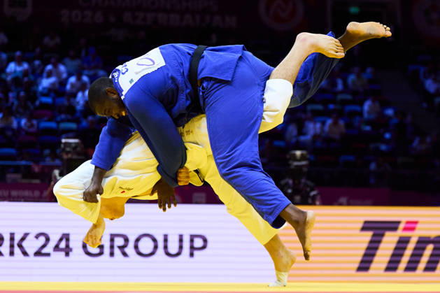 (Top-Bottom) Silva Morales Ivan Felipe (CUB), Dota Arai (JPN), OCTOBER 6, 2026 -Judo : World Judo Championships BAKU2026 Mens -100kg3rd Round match at National Gymnastics Arena in Baku, Azerbaijan. aflo_354496460 KenxAsakurax