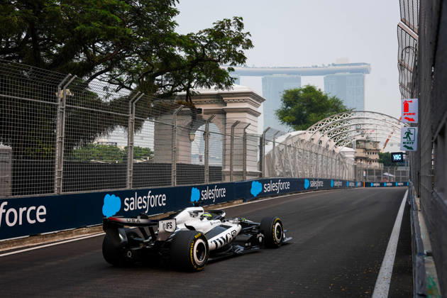 F1 - SINGAPORE GRAND PRIX 2026 11 PEREZ Sergio (mex), Cadillac F1 Team MAC-26, action during the 2026 Formula 1 Singapore Grand Prix, 17th round of the 2026 Formula One World Championship, WM, Weltmeisterschaft from October 9 to 11, 2026 on the Marina Bay Street Circuit, in Singapore, Singapore - SingaporeSingapore  Copyright: xANTONINxVINCENTx