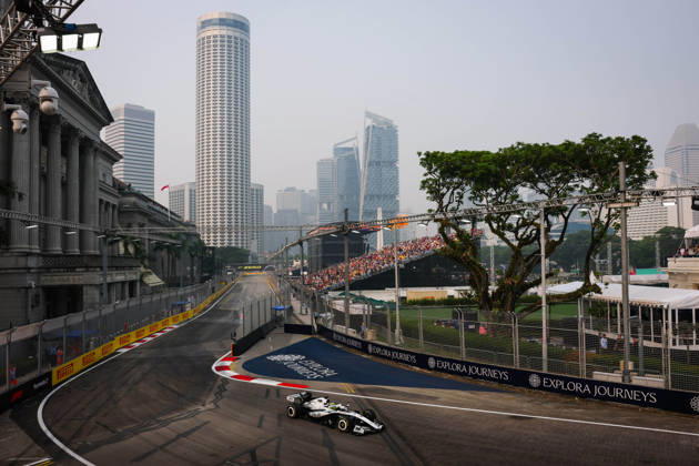 F1 - SINGAPORE GRAND PRIX 2026 11 PEREZ Sergio (mex), Cadillac F1 Team MAC-26, action during the 2026 Formula 1 Singapore Grand Prix, 17th round of the 2026 Formula One World Championship, WM, Weltmeisterschaft from October 9 to 11, 2026 on the Marina Bay Street Circuit, in Singapore, Singapore - SingaporeSingapore  Copyright: xANTONINxVINCENTx