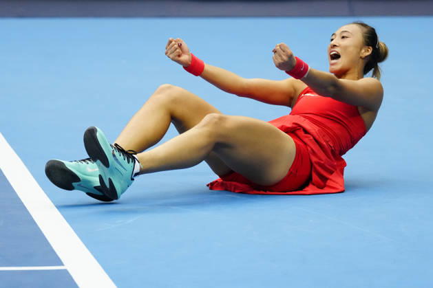 China Open 2026 - women s singles quarter-final in Beijing, China - 09 Oct 2026 Qinwen Zheng of China celebrates winning against Elina Svitolina of Ukraine (not in view) during the women s singles quarter-final match on day ten of China Open at the National Tennis Center. Beijing China Copyright: xPolyxFeix xSOPAxImagesx 20261009_7755_347