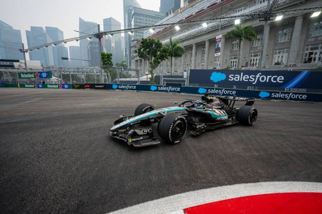 October 9, 2026, Singapore, Singapore: George Russell (GBR) (Mercedes-AMG Petronas F1 Team) during free practice 1 of the Formula 1 Singapore Grand Prix 2026 at the Marina Bay Street Circuit. F1 2026: (Free Practice 1) Singapore Grand Prix In Singapore, Singapore - 09 Oct 2026  - ZUMAs197 20261009_aaa_s197_063 Copyright: xLucaxMartinix