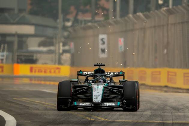 October 9, 2026, Singapore, Singapore: George Russell (GBR) (Mercedes-AMG Petronas F1 Team) during free practice 1 of the Formula 1 Singapore Grand Prix 2026 at the Marina Bay Street Circuit. F1 2026: (Free Practice 1) Singapore Grand Prix In Singapore, Singapore - 09 Oct 2026  - ZUMAs197 20261009_aaa_s197_064 Copyright: xLucaxMartinix