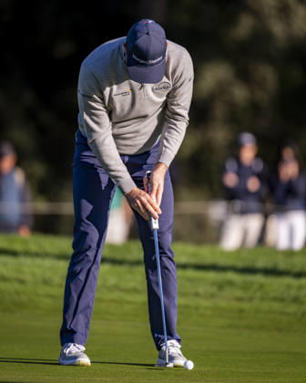Open de Espana presented by Madrid - Day Two MADRID, SPAIN - OCTOBER 9: Justin Rose of England putts on day two of the Open de Espana presented by Madrid at Club de Campo Villa de Madrid on October 9, 2026 in Madrid, Spain. Madrid Club de Campo Villa de Madrid Madrid Spain Copyright: xAlbertoxGardinx AGardin_20261009_Golf_Esp_Mad_1139