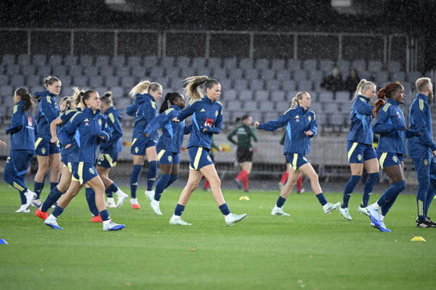 The image is included in the SPORTS PACKAGE. For others PAID IMAGE