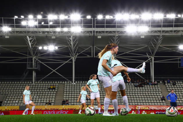 Women s World Cup Qualifier: Romania vs. Norway, Bucharest, October 9, 2026. The women s national team warms up for kickoff in the World Cup qualifying soccer match between Romania and Austria at Stadionul Arcul de Triumf in Bucharest. Photo: Nikola Krstic, NTB, Bucharest, Romania. EDITORIAL USE ONLY. RESTRICTED USE FOR BETTING COMPANIES Copyright: xNikolaxKrsticx xNTBx