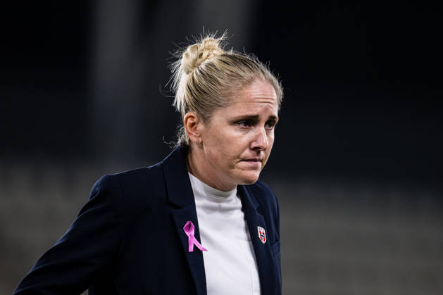 October 9, 2010: Norway’s head coach Gemma Grainger ahead of the FIFA Women’s World Cup qualifying match between Romania and Norway on October 9, 2026 in Bucharest. Photo by Marius Simensen, BILDBYRAN COP 238 bbeng women s FIFA World Cup qualifiers soccer football international match Norway Romania  Copyright: MARIUSxSIMENSEN BB261009BB511
