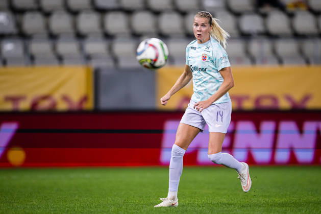 October 9, 2010: Ada Martine Hegerberg of Norway warms up ahead of the FIFA Women’s World Cup Qualifier soccer match between Romania and Norway on October 9, 2026 in Bucharest. Photo by Marius Simensen, BILDBYRAN COP 238 bbeng women s FIFA World Cup qualifiers soccer football international match Norway Romania  Copyright: MARIUSxSIMENSEN BB261009BB518